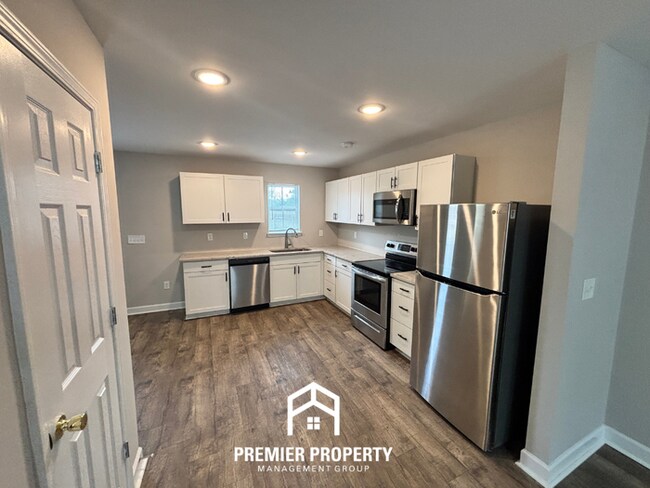 Photo - Family-Friendly 3BR Odenville Home with Stainless Steel Appliances & Spacious Backyard