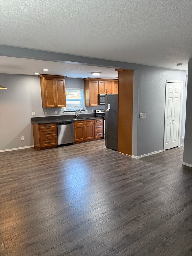 Photo - FIELEN02 Unidad 174 NE 43rd Ave