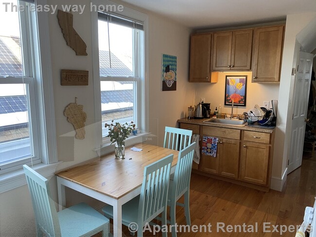 Photo - 15 Sargent Ave Unit #3