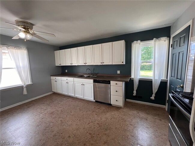 Photo - 9326 Ackley Rd