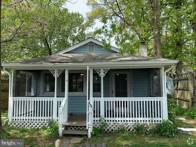 Building Photo - 4718 Frederick Ave Rental