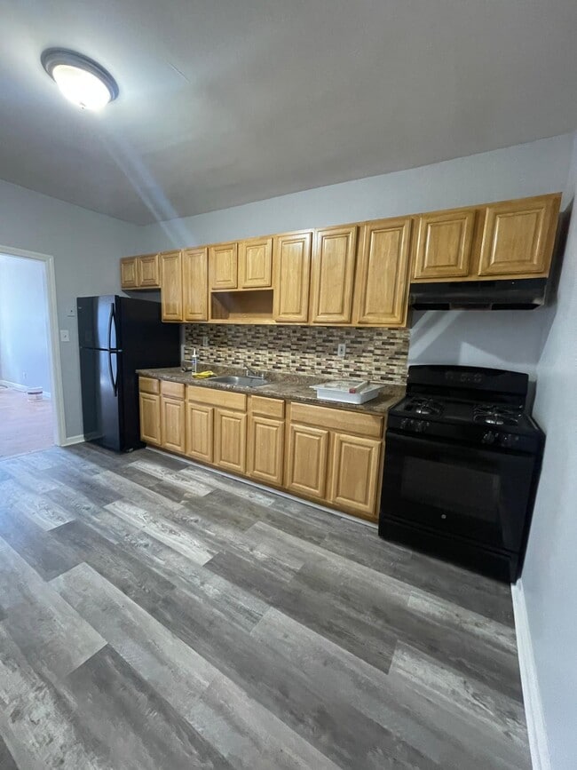 Photo - 49 Lembeck Ave Unit 2