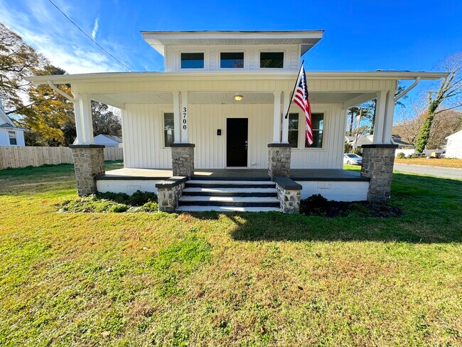 Photo - 3700 Deep Creek Blvd House