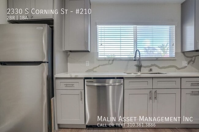 Photo - 2330 S Corning St