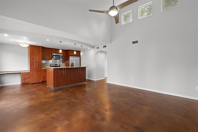 Photo - 41 Waller St Unit 309