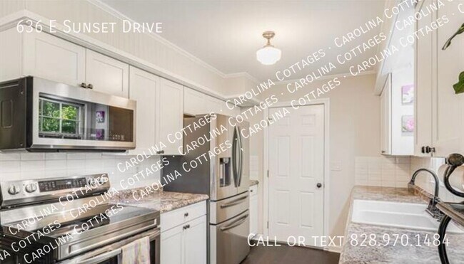 Photo - 636 E Sunset Dr
