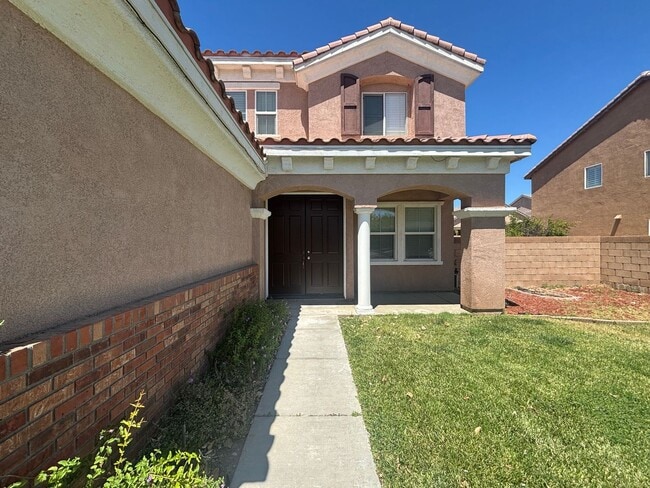 Photo - (APPLICATION PENDING) Grand East Lancaster Home