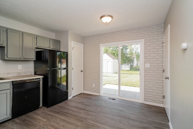 Photo - Inviting 4-Bedroom Home in Indianapolis