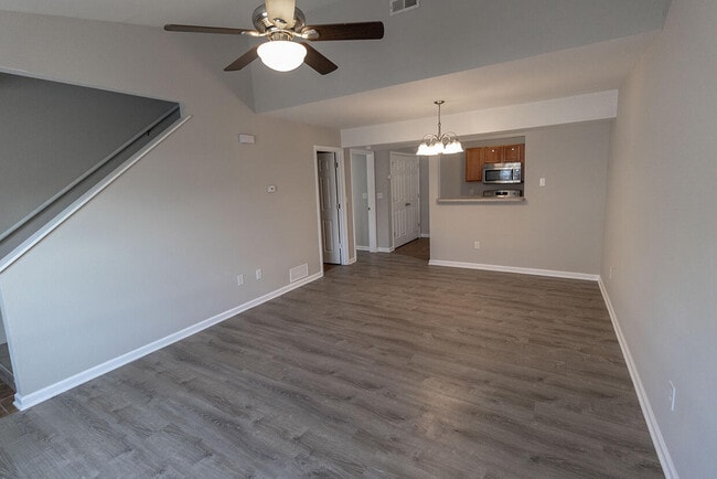 Photo - 1403 Bodie Dr
