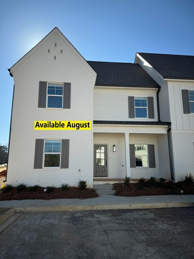 Building Photo - South Grove 655