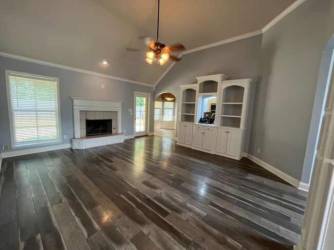 Photo - 1050 Azalea Garden Dr