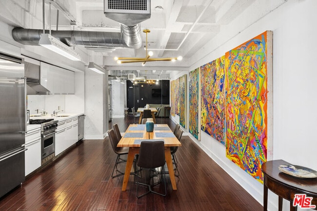 Photo - 6253 Hollywood Blvd Unidad 503