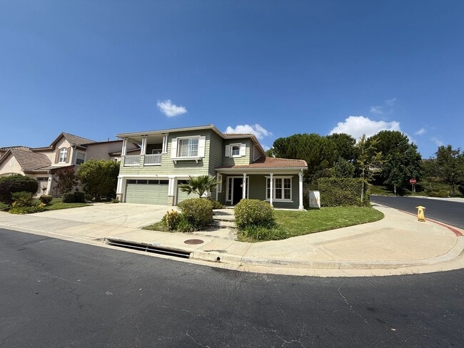 Building Photo - Large Wood Ranch property, 5 Bedrooms, 4 1... Rental