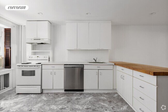 Building Photo - 163 Bergen St Rental