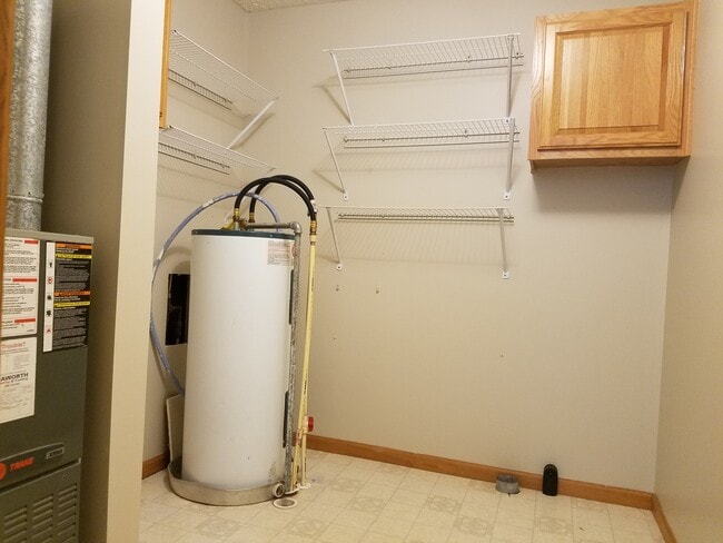 Photo - 4417 Krys Rd