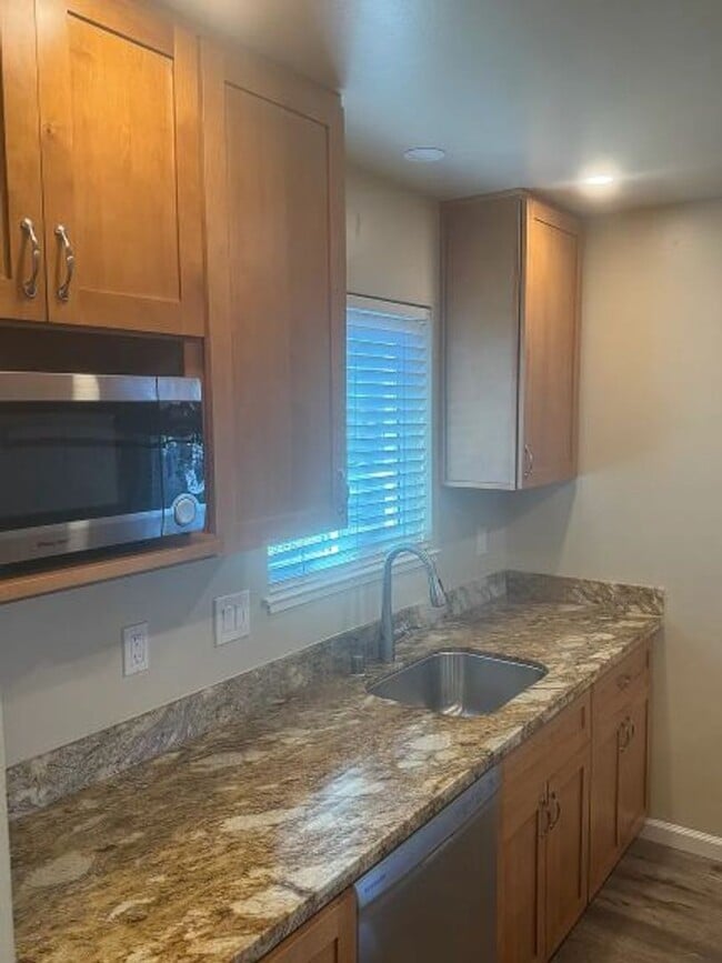 Photo - Lovely and Updated 2 Bedroom Beauty in Ple...