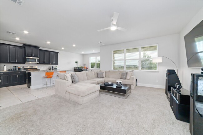 Photo - 728 Lake Lacosta Dr