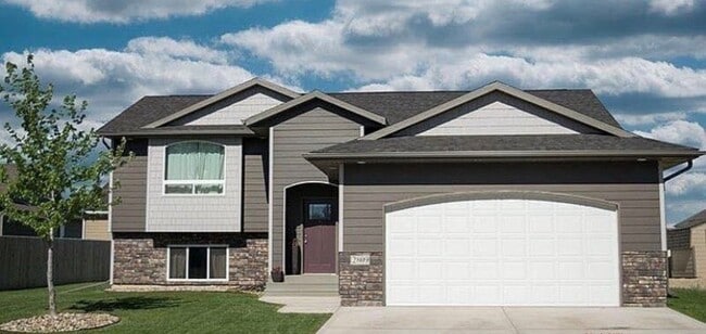 Building Photo - 2809 Olive Grove Ct