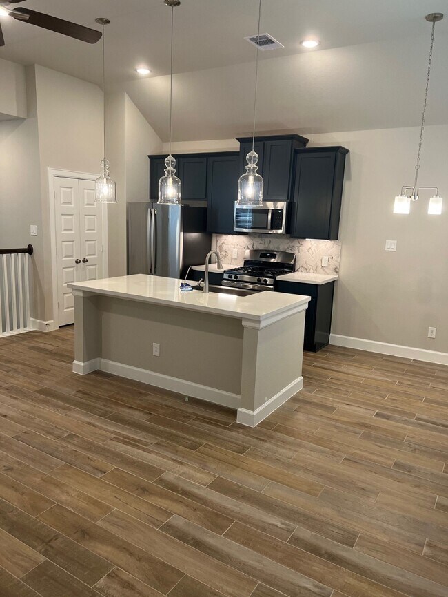 Photo - 3316 Vine Ter Trce