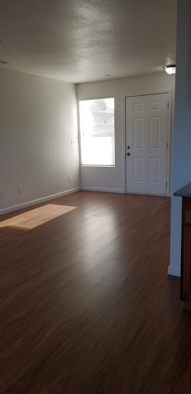 Photo - 145 Brookridge Dr