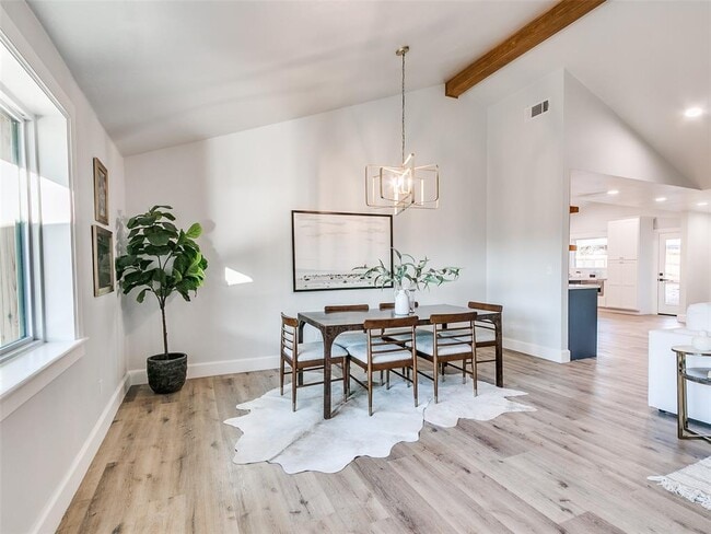 Photo - 2101 NW 60th St