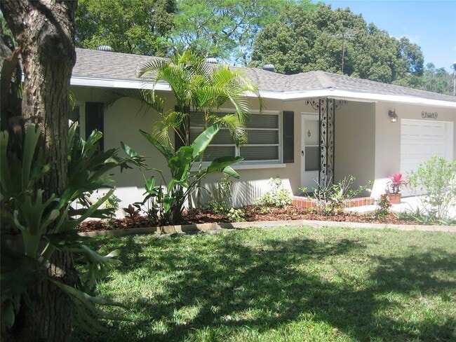 Photo - 1636 Douglas Ave