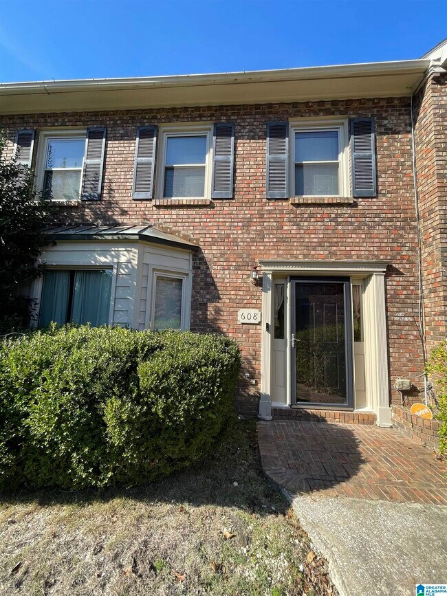 Photo - 608 Mountain Laurel Ct