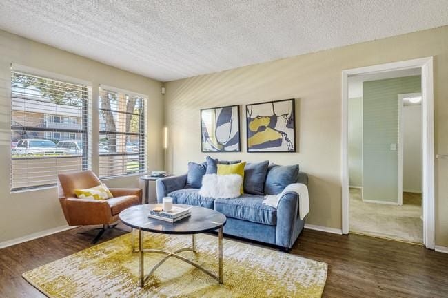Photo - 1 bedroom in Grand Prairie TX 75052 Unit # 53