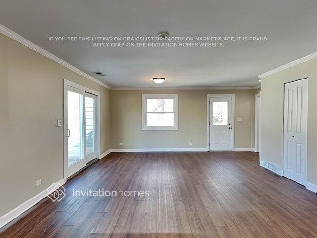 Photo - 336 W Brookfield St