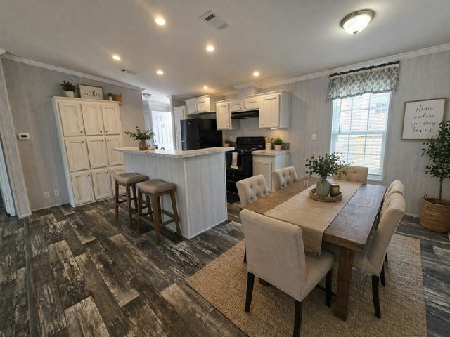 Photo - 11211 East Bay Rd