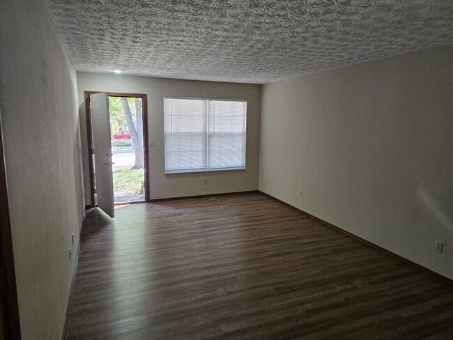 Photo - 1219 Woodbridge St Unit 1219