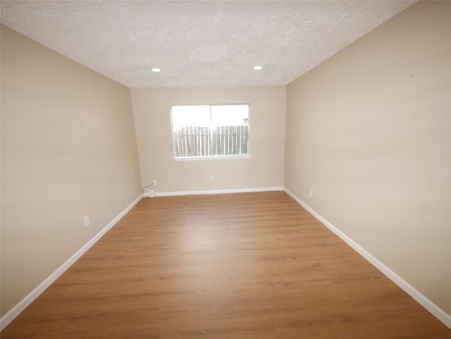 Photo - 6826 Addicks Clodine Rd