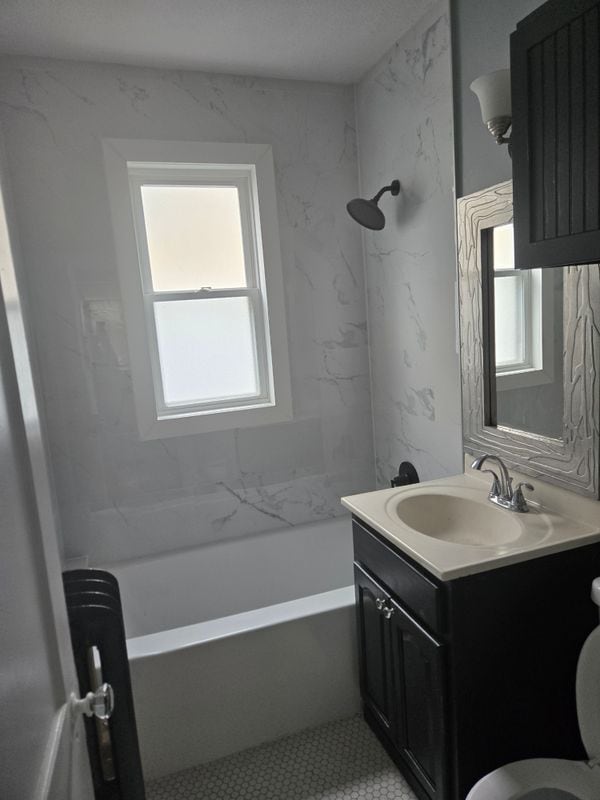 Photo - 54 Sharon St