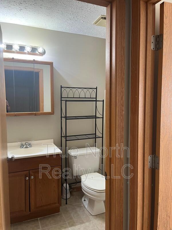 Photo - 2577 Sandbury Blvd