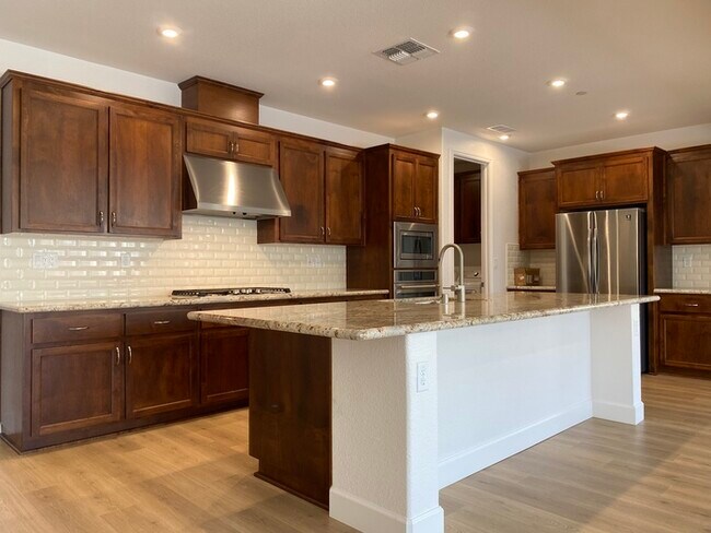Beautiful 3 Bedroom 2 Bath for rent in Folsom Rental - House Rental in ...