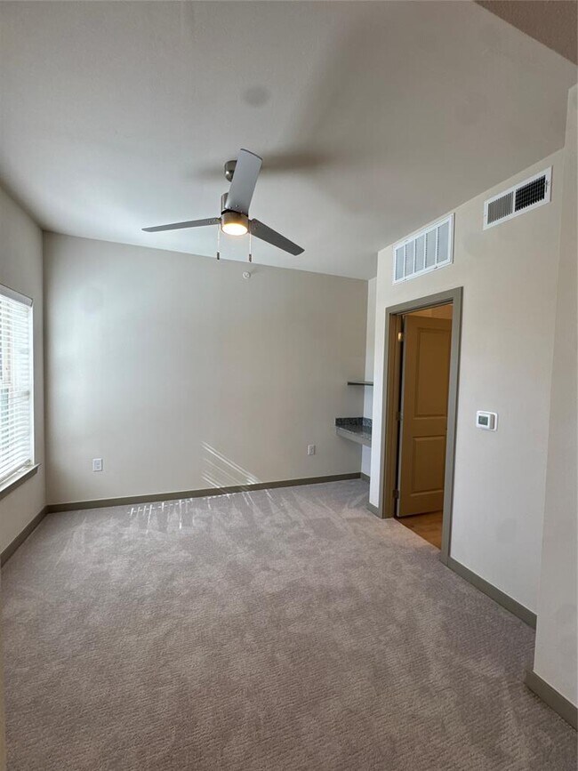 Photo - 691 Union Chapel Rd Unit S1