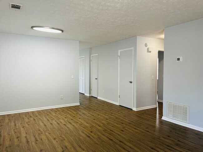 Photo - 104 Peachtree Ct Unidad 104 Peachtree Ct A