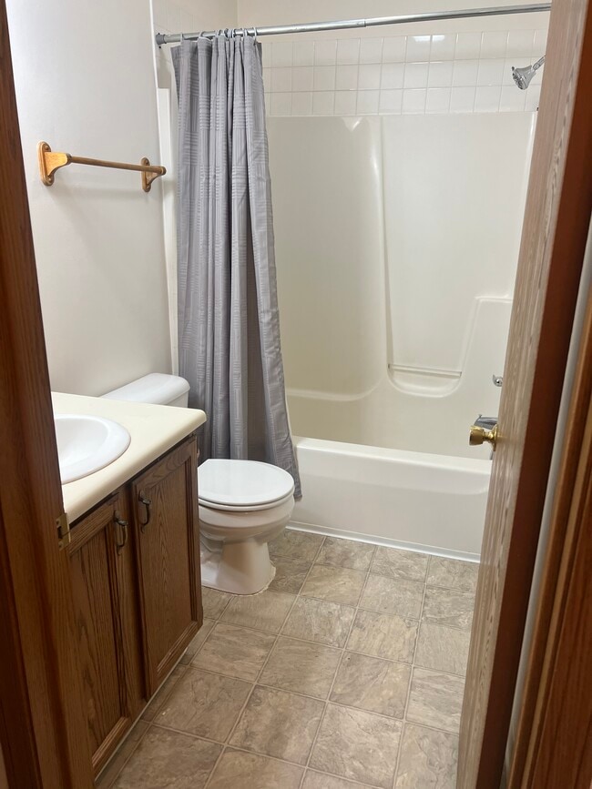 Photo - 4024 Canterbury Dr