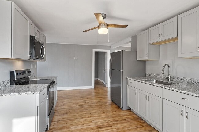 Photo - 6 Cherry St Unit B