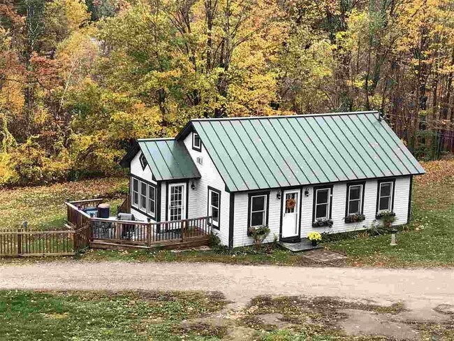 8 Madison Ave Rental For Rent In Holderness Nh Forrent Com