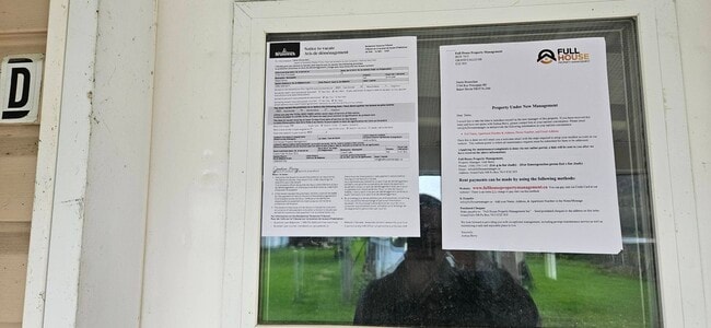 Building Photo - 3744 Rue Principale Unit D