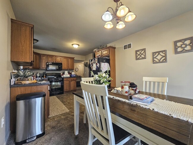 Photo - 29 Christy Ct