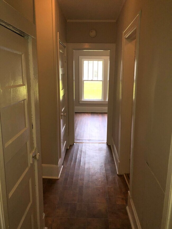 Photo - 495 Woodruff St