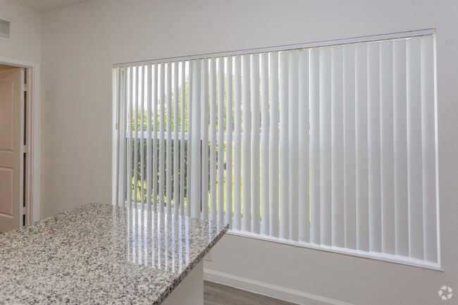 1HAB, 1BA - 822 ft² - Mirage Bay Luxury Apartments