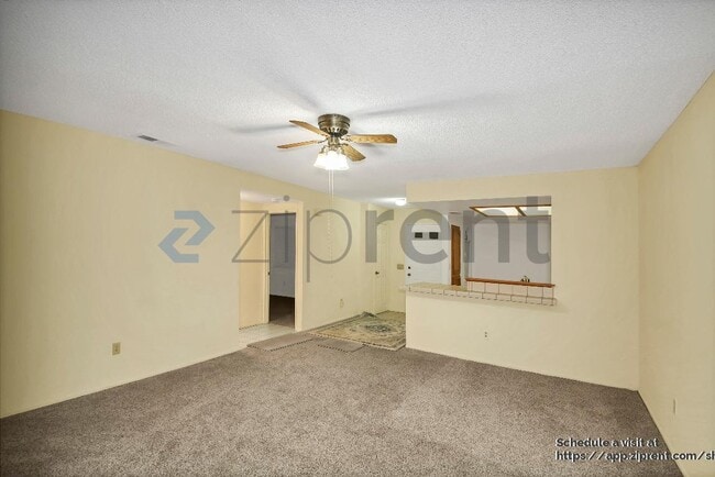 Photo - 11684 Ash St