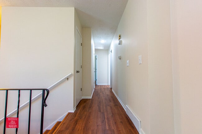 Photo - 6423 Vane St