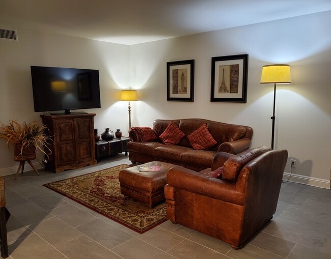 Photo - 5870 Green Valley Cir Unit 1