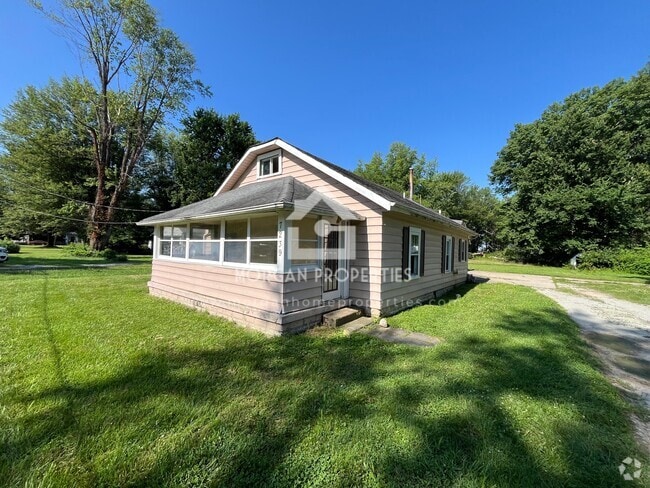 Building Photo - 7239 Sprague St Rental
