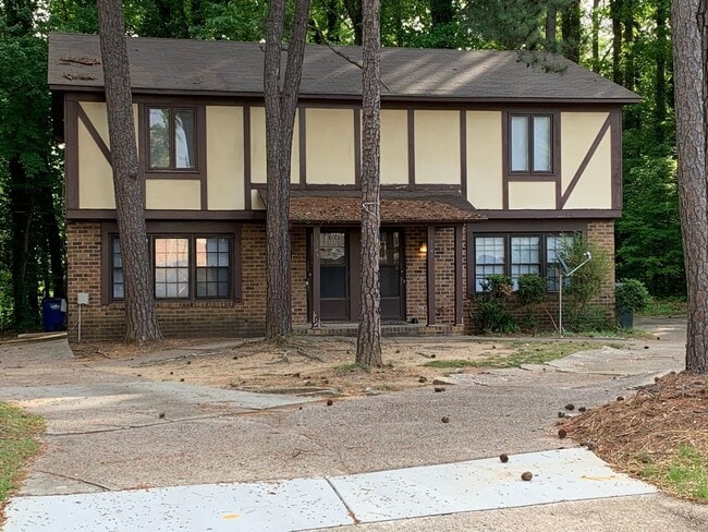 Building Photo - 3105 Unit 3105