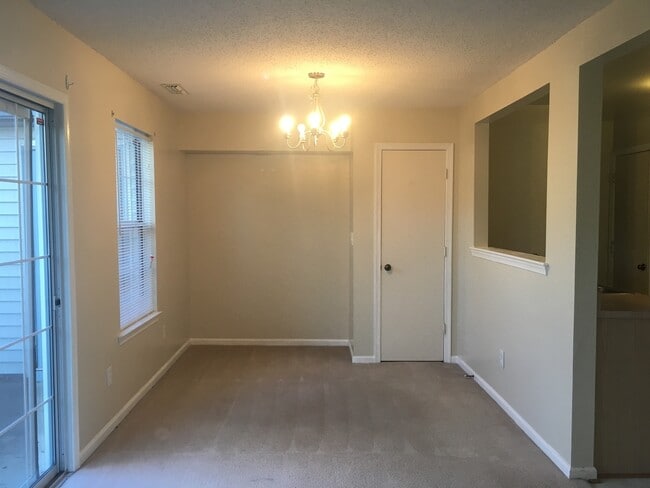 Photo - 4689 Shallowford Cir
